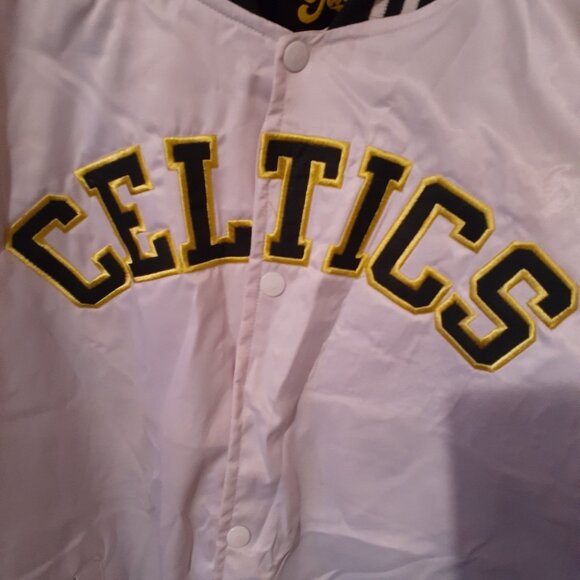 Custom-made Celtics jacket - Picture 5 of 7